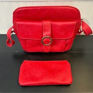 Vintage Samsonite Fashionaire
Red Overnight Carry-On Luggage
Bag Mid Century